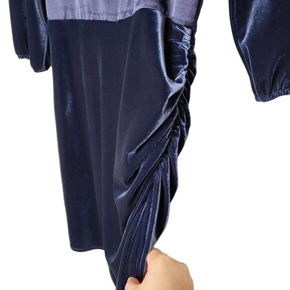 Laundry by Shelli Segal Blue Velvet Side Ruched Dress Size 4 - Picture 7 of 11